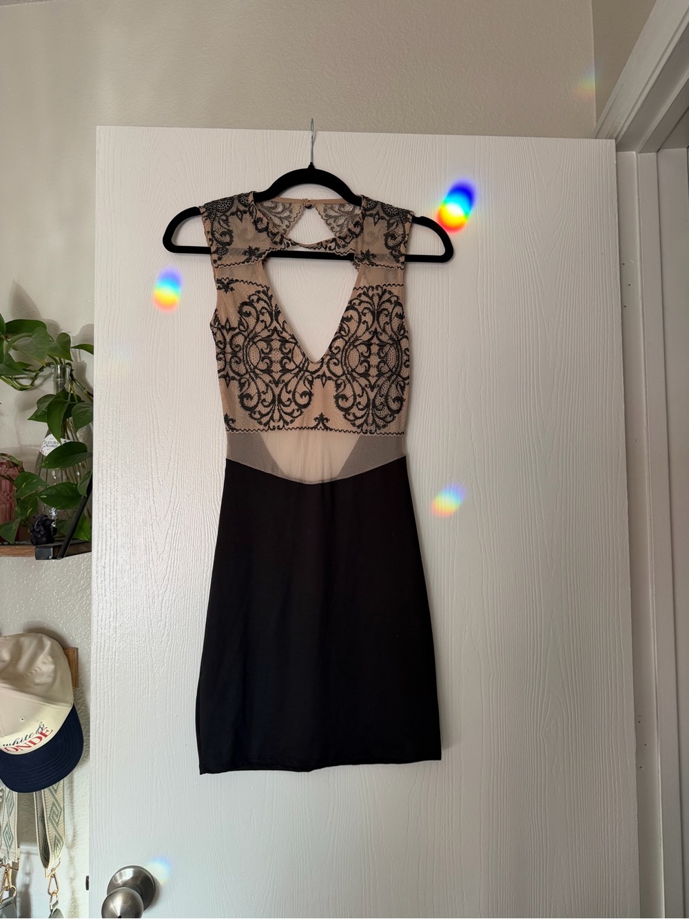 Black & Nude Embroidered Lace Sheath Dress
